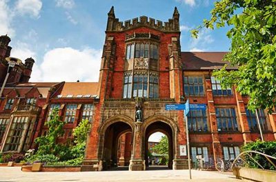 上海外国语大学2+2澳大利亚留学项目，上海外国语大学2+2留学，上海外国语大学2+2澳洲留学